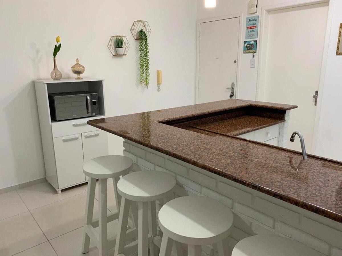 Apto Na Av Brasil Frente Ao Shopping,4Min Da Praia Balneário Camboriú 外观 照片